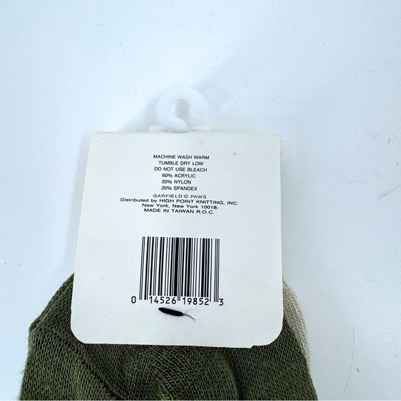 NWT Garfield Casual Brown and Tan Socks with Playful Design - Picture 4 of 5